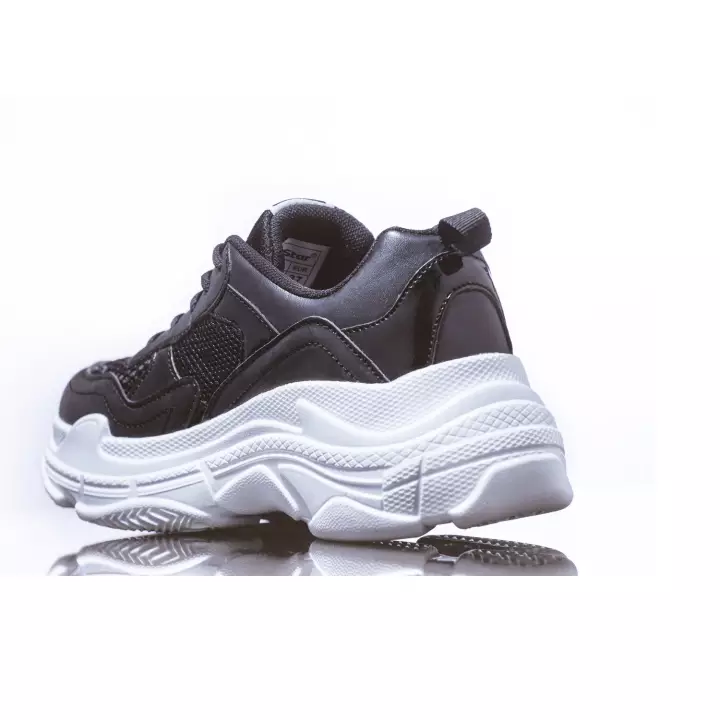 goldstar sports shoes